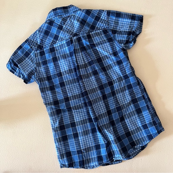 Tommy Hilfiger button-down - Picture 3 of 4